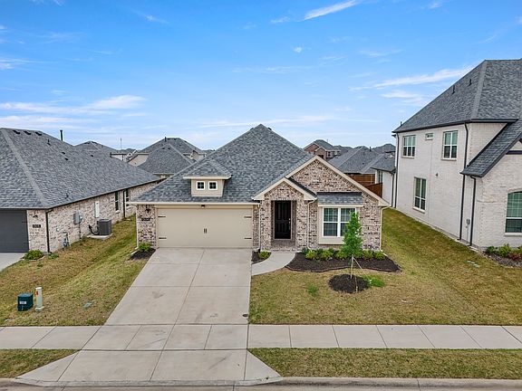 4th image of 1309 Renato Dr