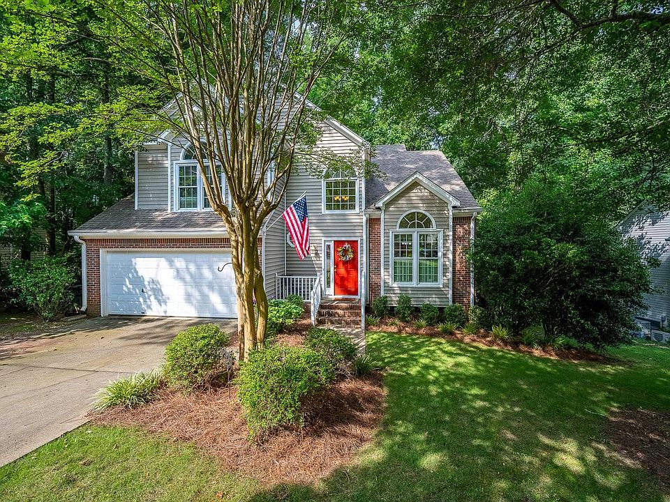 1st image of 204 Neely Crossing Ln