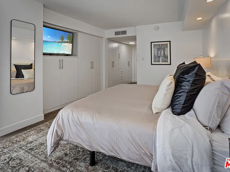 4267 Marina City Dr #106 — Photo 17
