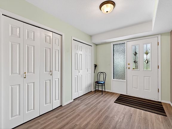 2nd image of 2985 Gilbert Rd