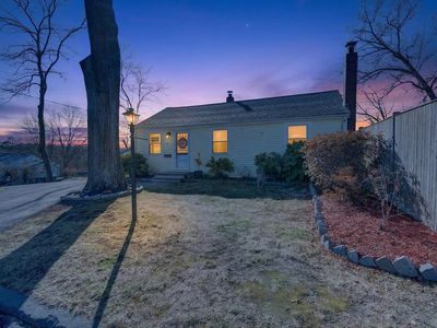 84 Algonquin St, Brockton, MA, 02302