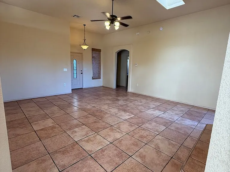 4804 Camino Dos Vidas — Photo 9
