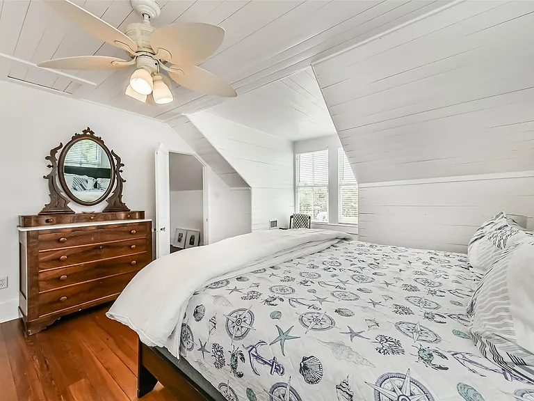3301 Ursuline St — Photo 16
