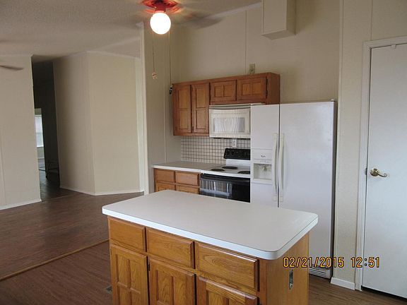 4th image of 217 Castleridge Dr