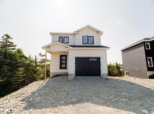 204 Saint Thomas Line, Paradise, NL A1L2S4