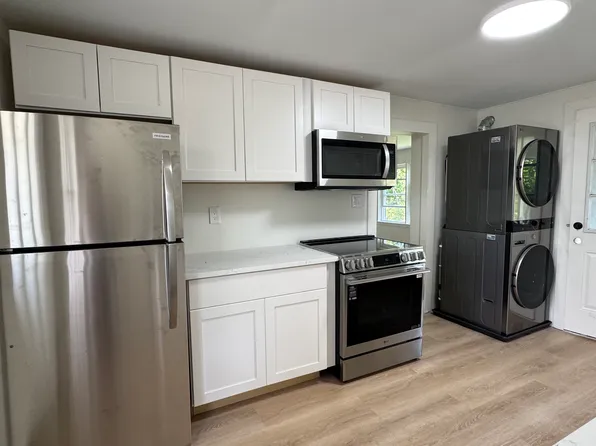 36 Thompson St Floor 1, Catskill, NY 12414