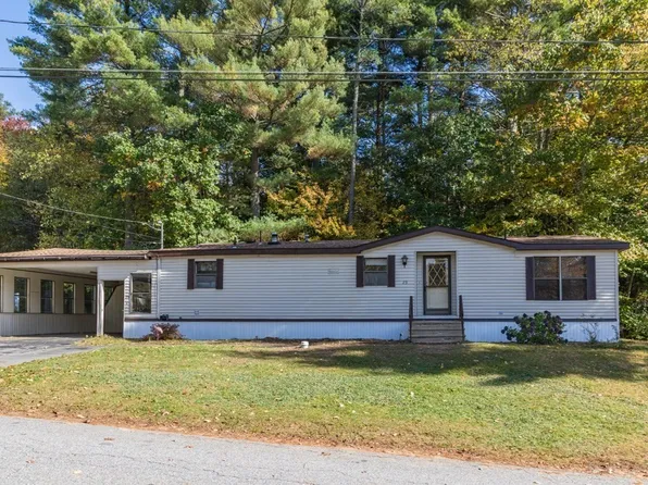 25 Champagne Rd, Gardner, MA 01440