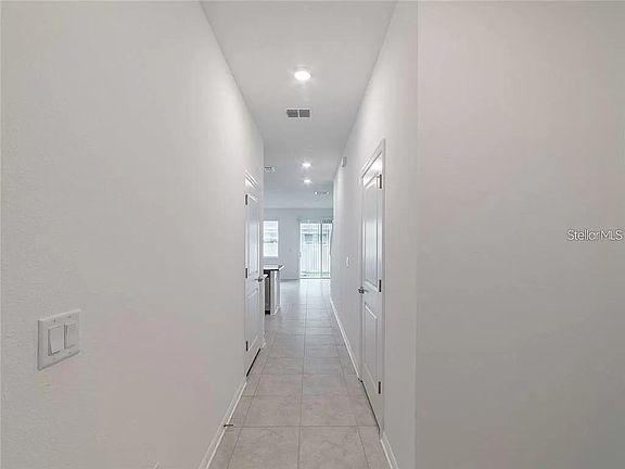 3rd image of 1122 Arbour Verde Ct