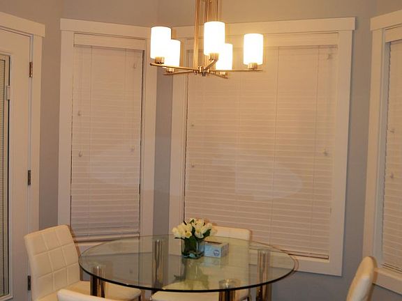 Dining area 2