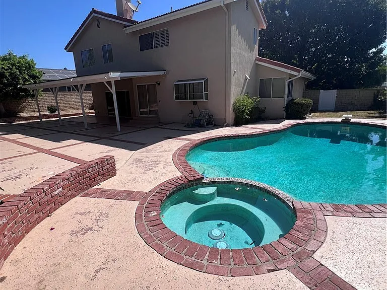 10209 Oakdale Ave — Photo 25