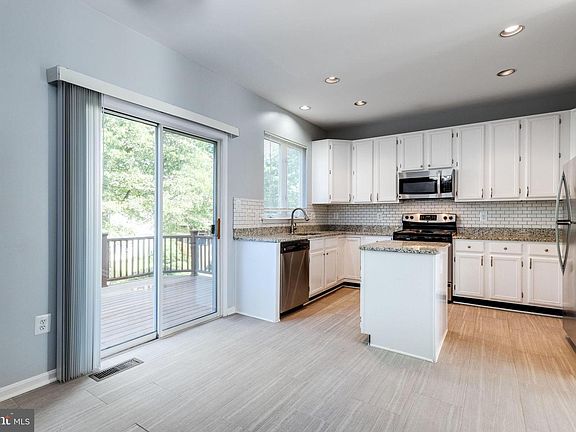 4th image of 6604 Patent Parish Ln
