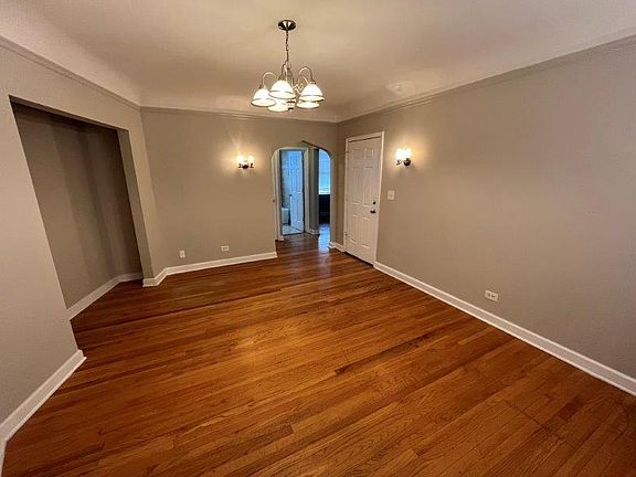 5th image of 4450 W Gunnison St APT 3D