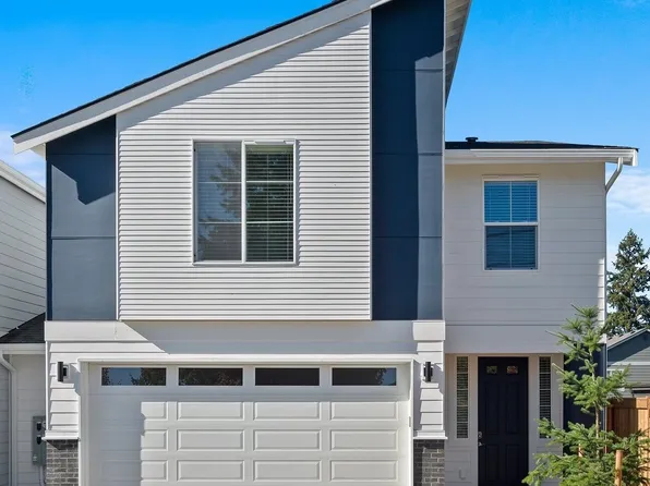 3314 200th Pl SW B, Lynnwood, WA 98036