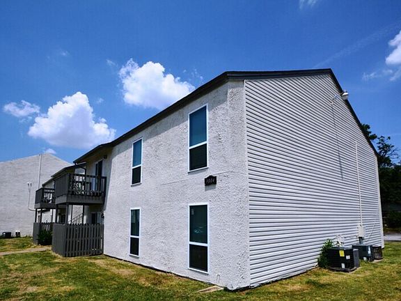 5th image of 3038 S 101st East Ave #9