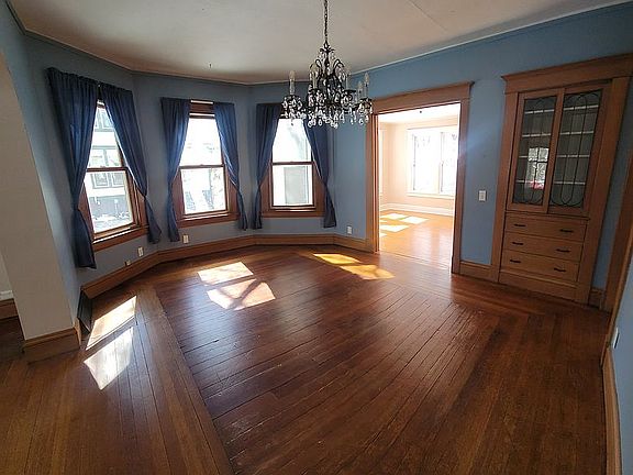 4th image of 846 N Cherry St