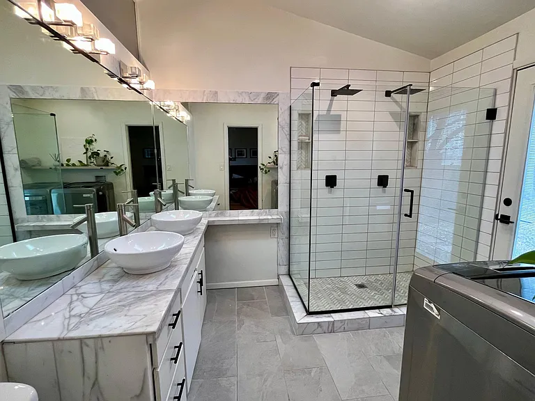 2805 Meadow Ln — Photo 8