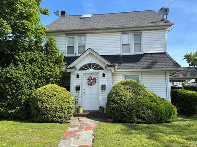 401 Merrick Road, Rockville Centre, NY, 11570