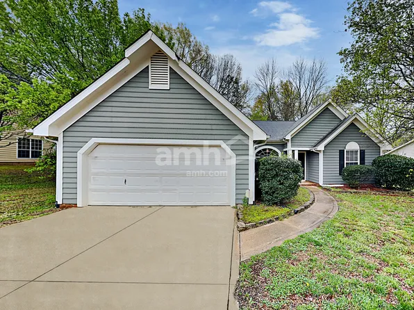 13319 Harvest Point Dr, Huntersville, NC 28078