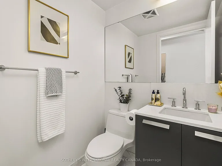 42 Charles St E #1702 — Photo 19
