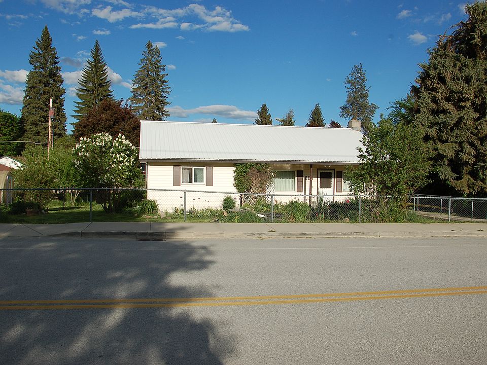 1st image of 218 N Calispel Ave