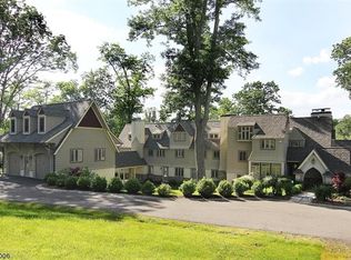 88 W Main St, Mendham, NJ 07945