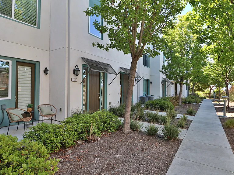 218 William Manly St #3 — Photo 2