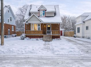 4586 5th Ave, Niagara Falls, ON L2E 4R6