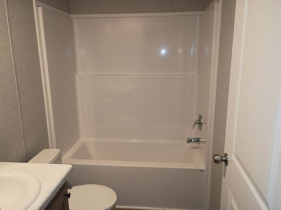 5th image of 5400 Collins Rd Lot 152
