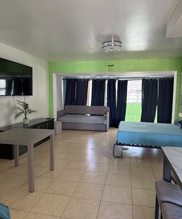 2nd image of 1211 N Surf Rd #2