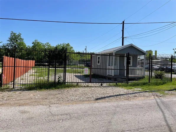 2846 Bedford St, Dallas, TX 75212