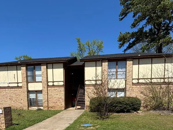 322-328 Brookwood Dr, Texarkana, TX 75501