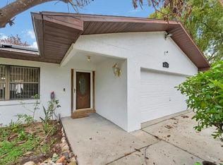 711 W Frederick Ave, Dundee, FL 33838