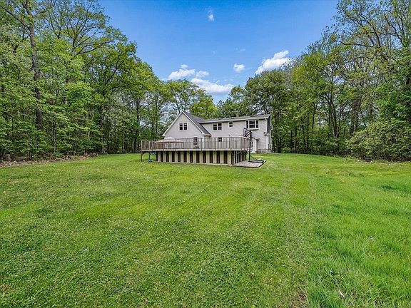 2nd image of 186 Woodhill Hooksett Road