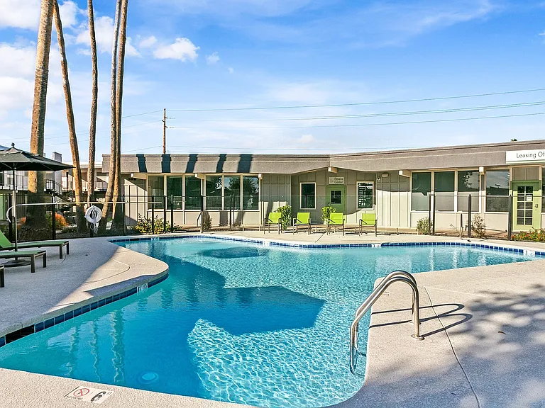 Resort Style Pool