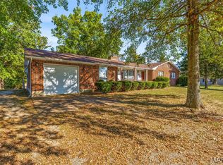 6235 E Highway 32, Farmington, MO