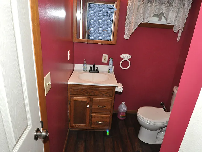 8358 Maple St SW — Photo 5