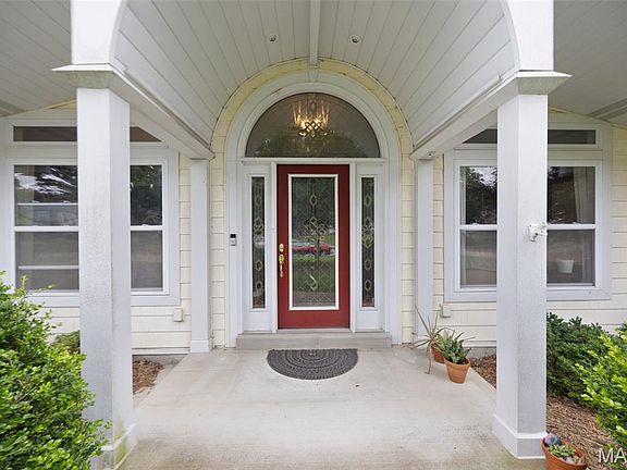 3rd image of 111 La Gorce Dr