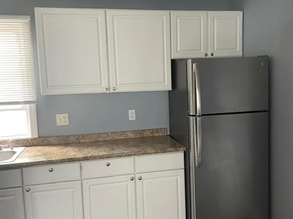 166 North St, New Bedford, MA 02740