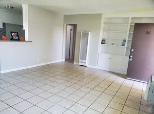 563 E Arrow Hwy, Azusa, CA 91702