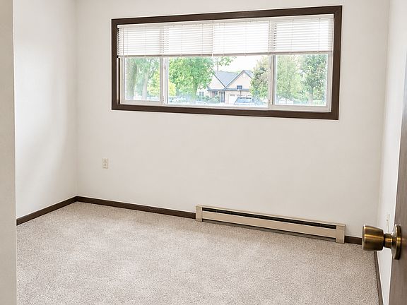 4th image of 812 Hills Ave #N110