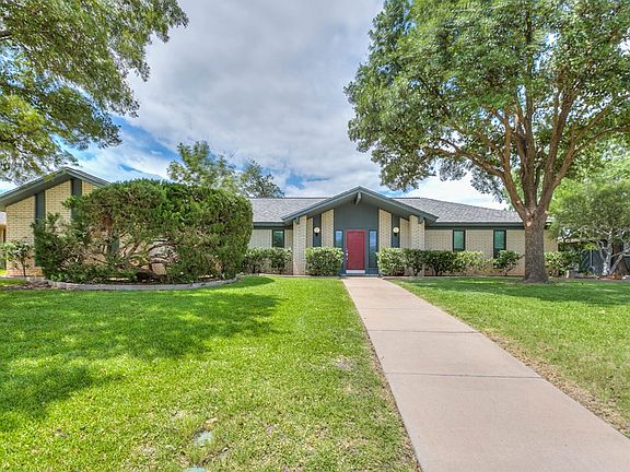 3rd image of 3621 Willow Brook Dr