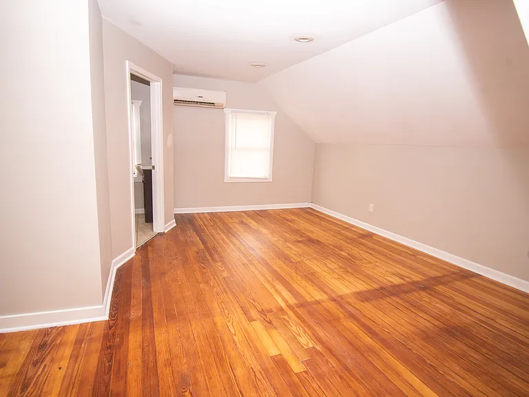 5441 Nagel Ave — Photo 10