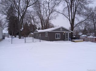 14656 Syracuse St, Taylor, MI