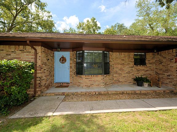 5th image of 8826 Scarlet Oak Ct