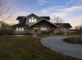 5665 Braun Rd, Saline, MI 48176