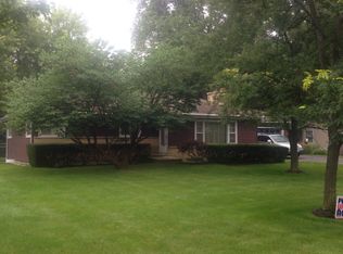 205 Lonsdale Rd, Prospect Heights, IL 60070