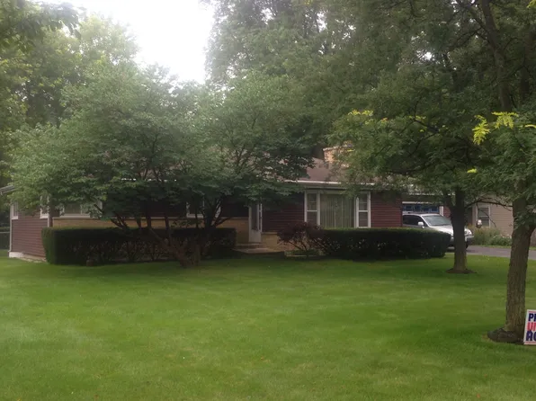 205 Lonsdale Rd, Prospect Heights, IL 60070