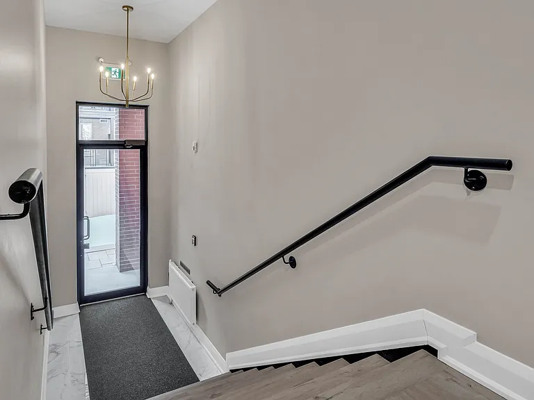 58 Florence St — Photo 2