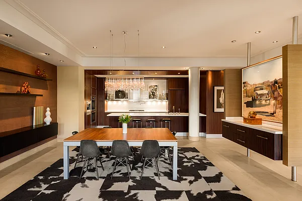 Sold by Christie's International Real Estate Group, LLC | media 6