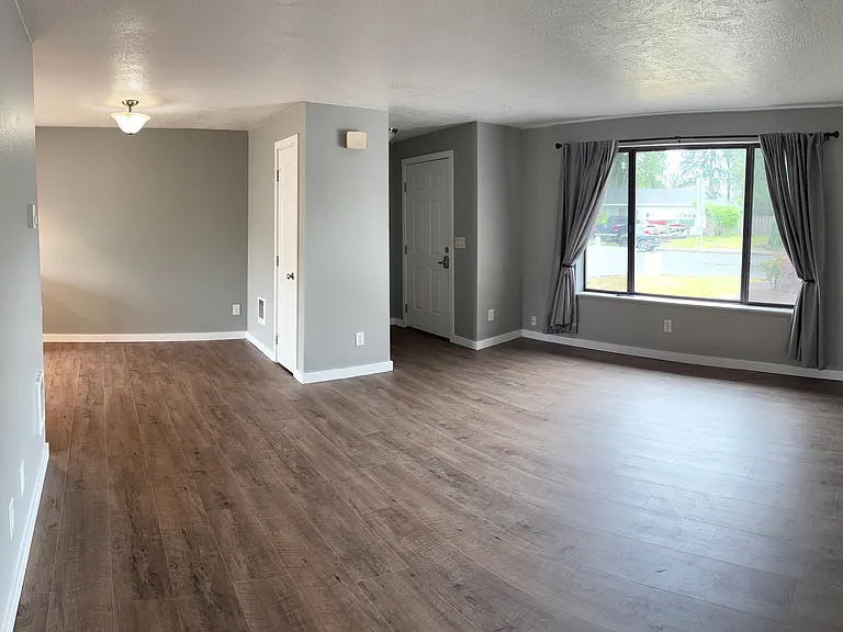405 SE Alethea Way #405 — Photo 6